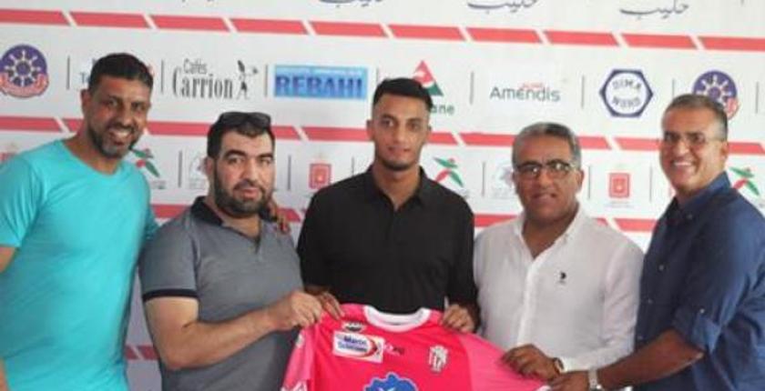 حارس المنتخب الأولمبي يوقع في كشوفات المغرب التطواني 