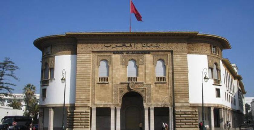 بنك المغرب يعرب عن قلقه من طول آجال ديون المقاولات بالمملكة