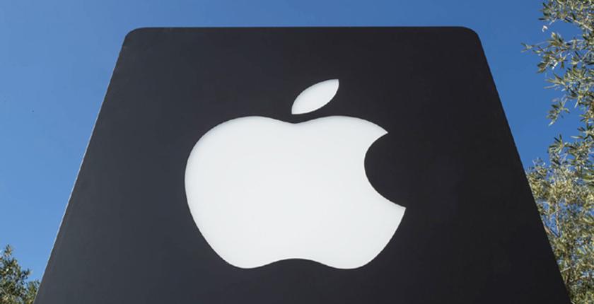 شركة Apple تحذف 25 ألف تطبيق من متجرها !