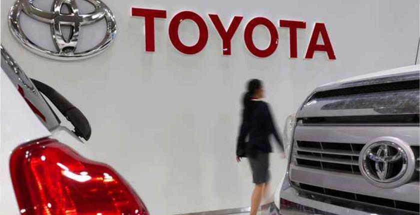 شركة "Toyota" تخطط لإستثمار 500 مليون دولار في شركة "UBER"
