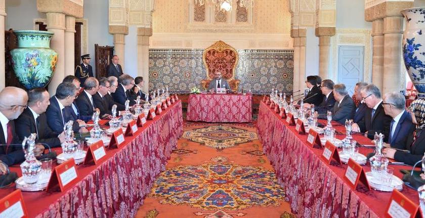 احتفال الملك بعيد الأضحى بالرباط يستنفر حكومة العثماني وكبار الجنرالات