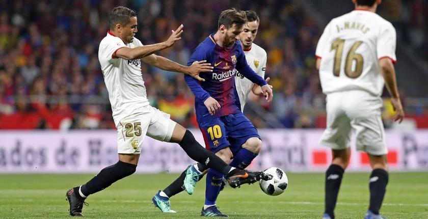 برشلونة يواجه إشبيلية من أجل تحقيق الثلاثية