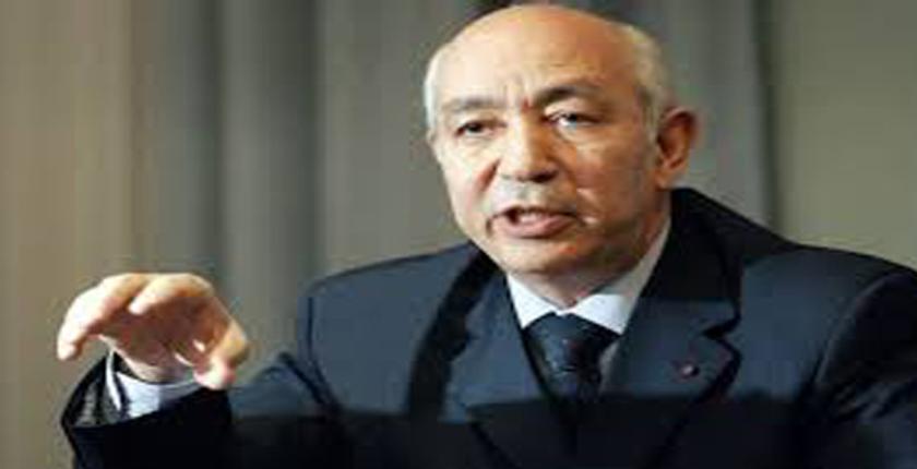 نقابي بوزارة العدل يدعو جطو إلى التحقيق مع أوجار
