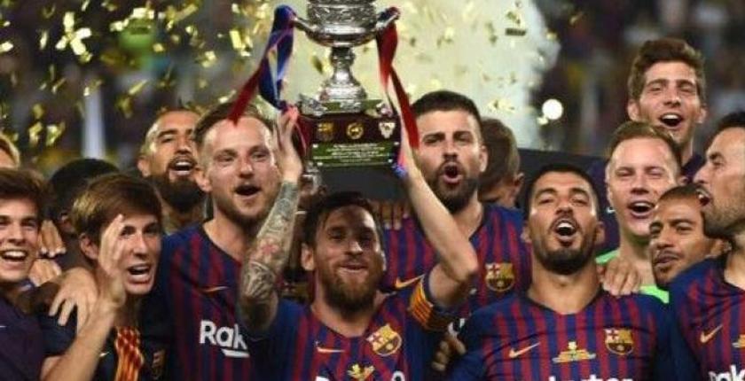 برشلونة يكتسح بوكا جونيور بثلاثية ويتوج بكأس خوان غامبر