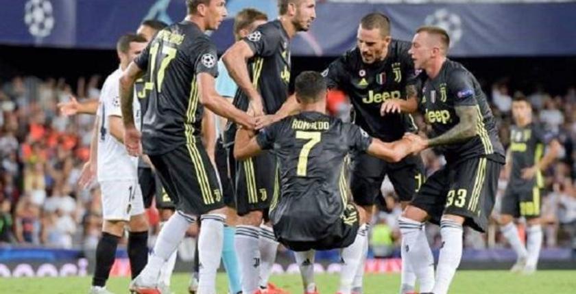 رغم طرد رونالدو...يوفينتوس يعود بانتصار من فالنسيا بدوري أبطال أوروبا 