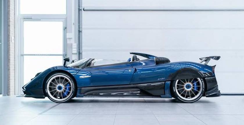 شركة Pagani الإيطالية تطرح سيارة فاخرة بثمن خيالي