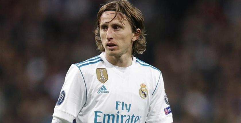 الحكم على مودريتش بالسجن 8 أشهر مع وقف التنفيذ 