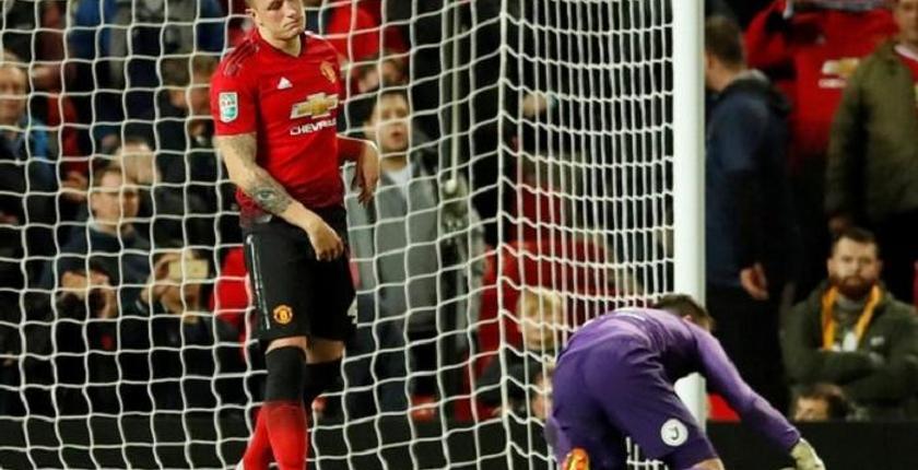 مانشستر يونايتد يودع كأس الرابطة الإنجليزية مبكرا