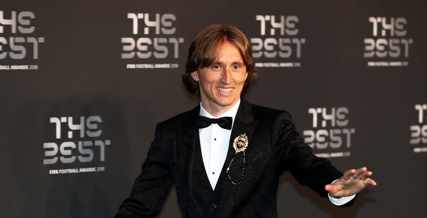 الكرواتي لوكا مودريتش يتوج بجائزة أفضل لاعب في العالم