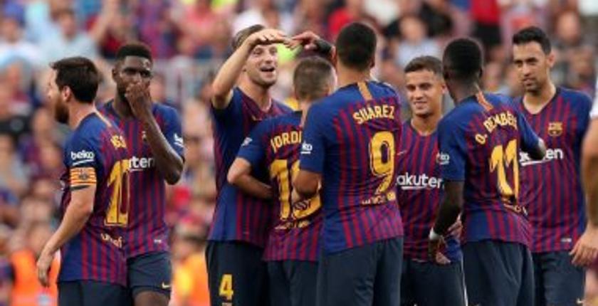 برشلونة يواصل التربع على قمة "الليغا" بفوز صعب على سوسيداد