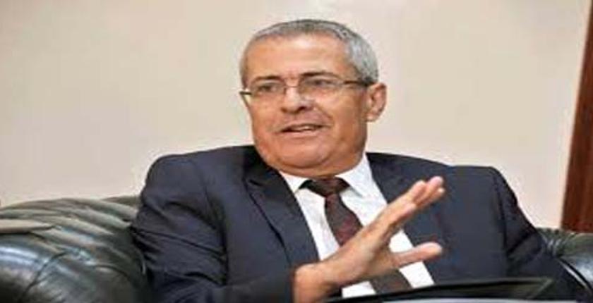 الوزير الإشتراكي بن عبد القادر يدعو إلى رفع مجانية التعليم