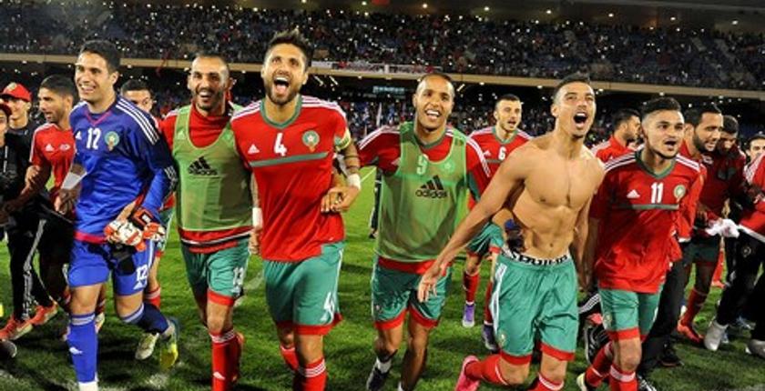 الأسود يسافرون إلى البيضاء بصفوف مكتملة