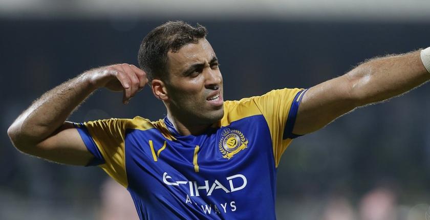 المغربي عبدالرزاق حمد الله يتوج بجائزة أحسن لاعب في الدوري السعودي