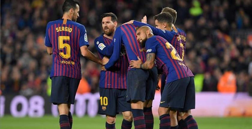 برشلونة يهزم فياريال بثنائية ويعتلي صدارة الليغا