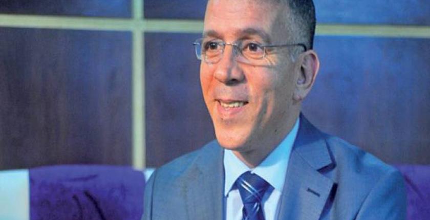 معلق  رياضي  يعلن ترشحه لرئاسة الجزائر أمام الزعيم "بوتفليقة"