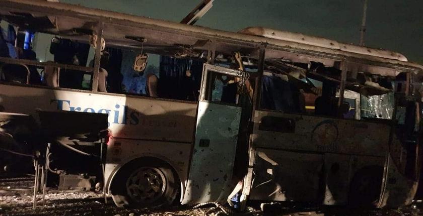 مقتل سائحين في هجوم إرهابي على حافلة بمصر