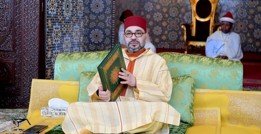 أمير المؤمنين يحيي بالرباط ذكرى وفاة والده الحسن الثاني