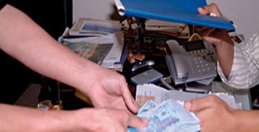 برلماني "استقلالي" يتهم جهات خاصة بـ"ابتزاز" المقاولين