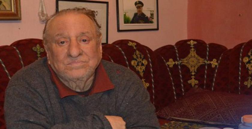 السكيرج ينهار ..ويخضع لابتزاز ومساومة مسربي الفيديو المثير للجدل 