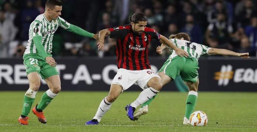 الدوري الأوروبي...ميلان يقتنص نقطة التعادل من بيتيس