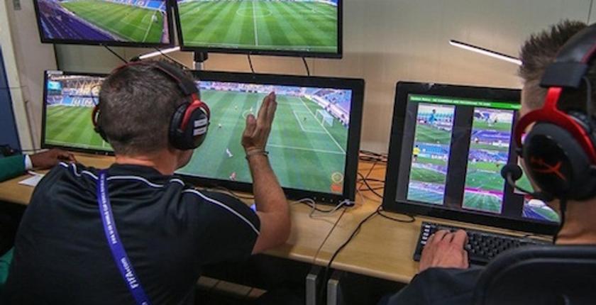 رسميا...تطبيق تقنية الفيديو "VAR" بكأس آسيا 