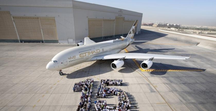 شركة Etihad Airways تحتفل بمرور 15 سنة على انطلاق أول رحلة تجارية