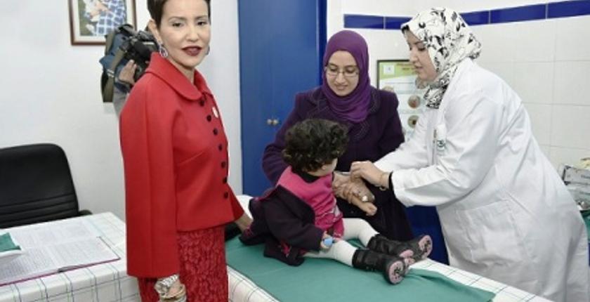 الأميرة للا مريم تترأس بمراكش عملية تلقيح الأطفال