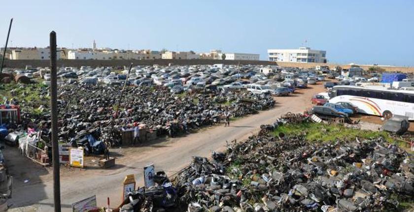 الإعلان عن  مزاد علني لبيع  حوالي 600 سيارة بالمحجز الجماعي بالرباط