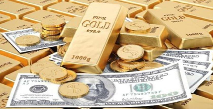 انخفاض أسعار الذهب بضغط من الدولار