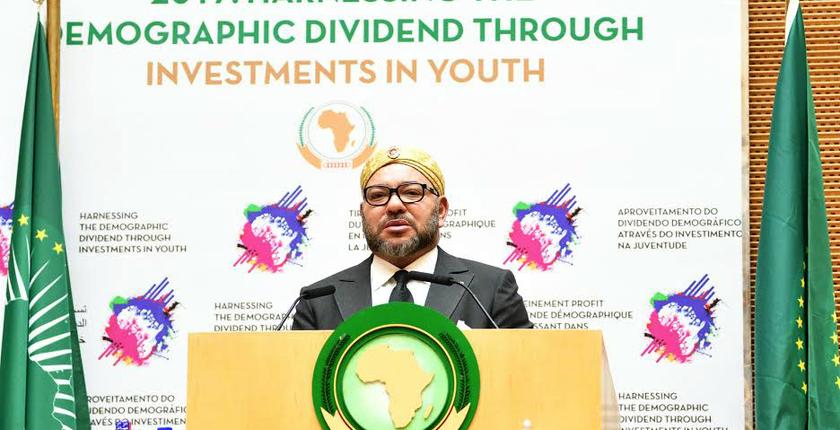 مجلس السلم والأمن الإفريقي يتبني المقترح الملكي حول الهجرة