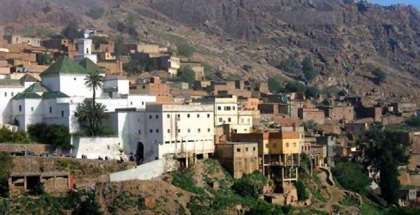 أغرب "معجزات وكرامات" رجال التصوف.. مولاي بوعزة "مول الرحى"