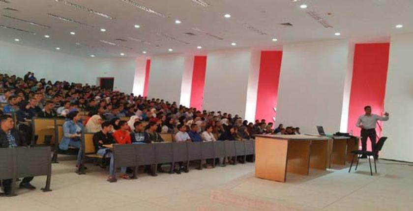 السنوات الأربع المقبلة ستفقد الجامعات المغربية قرابة 4000 أستاذ