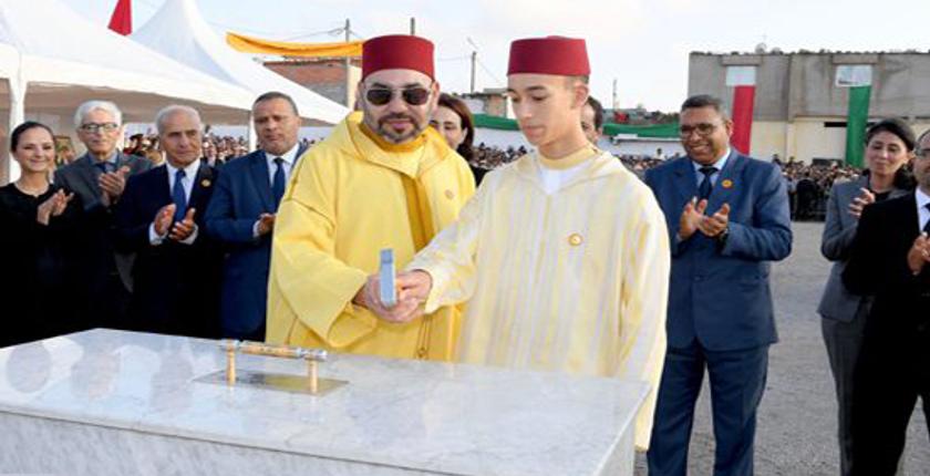 القنيطرة..جلالة الملك يعطي الانطلاقة لإنجاز ثلاثة مشاريع لفائدة النساء والشباب بالإقليم