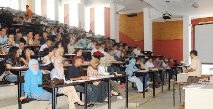 التقاعد يهدد الجامعات المغربية.. والوزارة تدق ناقوس الخطر