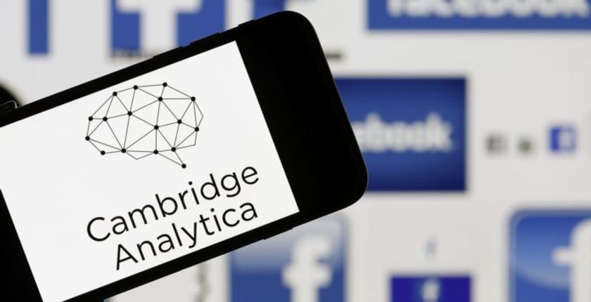 بريطانيا تطالب "Cambridge Analytica" بتسليم بيانات أكاديمي أمريكي 