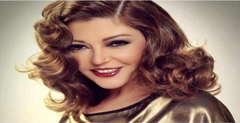 "الديفا" سميرة سعيد تحيي حفلا خيرياً لفائدة مرضى السرطان 