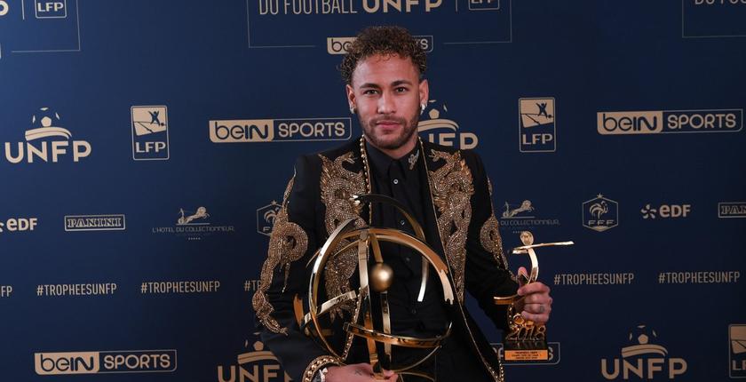 نيمار يتوج بجائزة أفضل لاعب في الدوري الفرنسي 