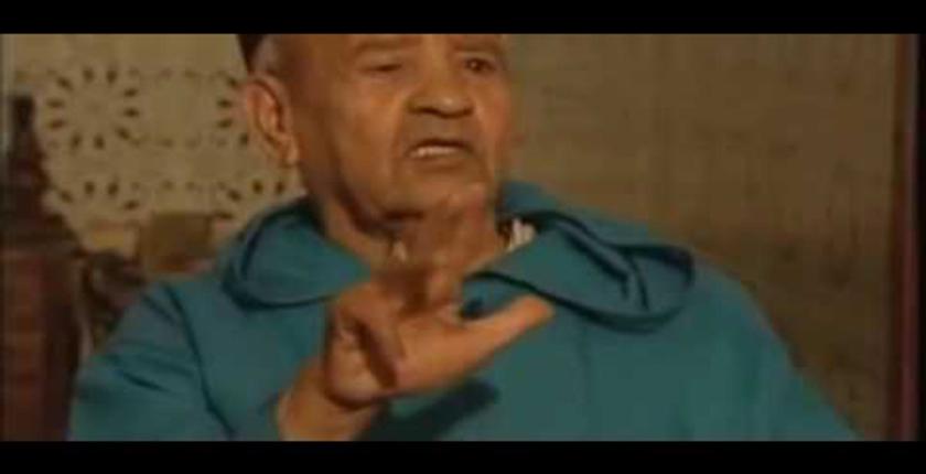 قفشات المشاهير...لمفضل لحريزي و ارتباطه ب"مي الهرنونية"