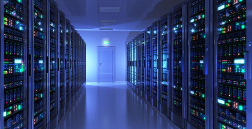 مخصص فقط للمقاولات.. اتصالات المغرب تكشف عن "DataCentre" أمام وسائل الإعلام  