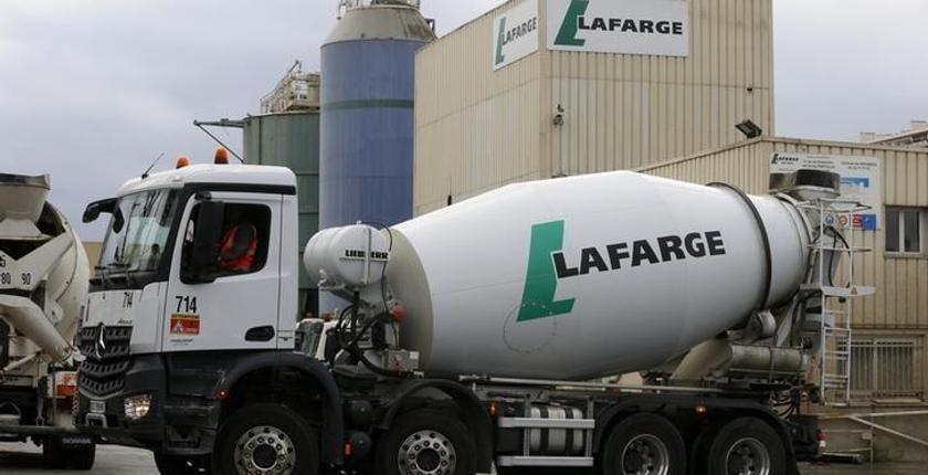 رسميا.. فتح تحقيق مع شركة "Lafarge" بشبهة التورط في تمويل الإرهاب
