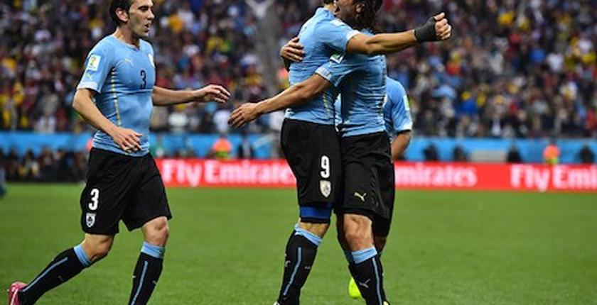 المنتخب المصري يسقط في الوقت القاتل أمام الأوروغواي
