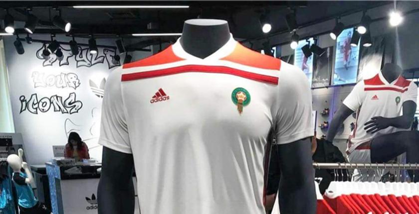 أجمل قمصان مونديال روسيا...قميص "الأسود" بالمرتبة 22 ونيجيريا في الصدارة